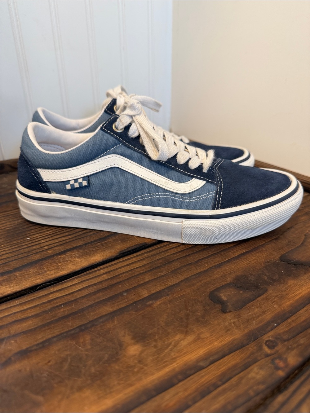 Vans Men's Old Skool Blue Suede Skate Shoes - Picture 2 of 8